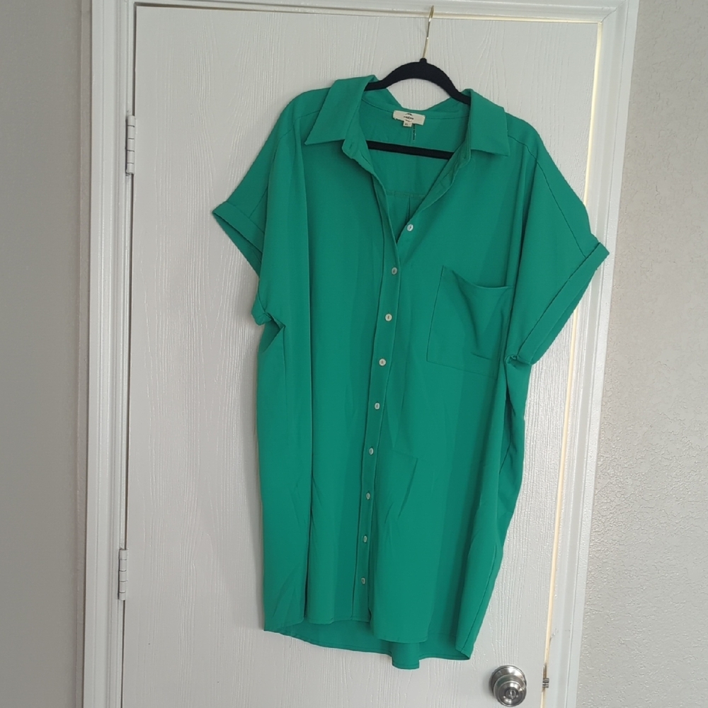 Entro Green Mini Dress with Relaxed Fit